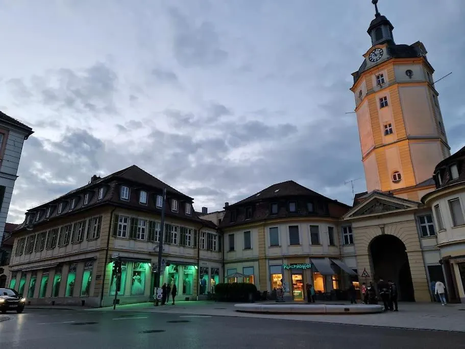 Tor Stay - Charmante 2 Zimmer Apartment Ansbach